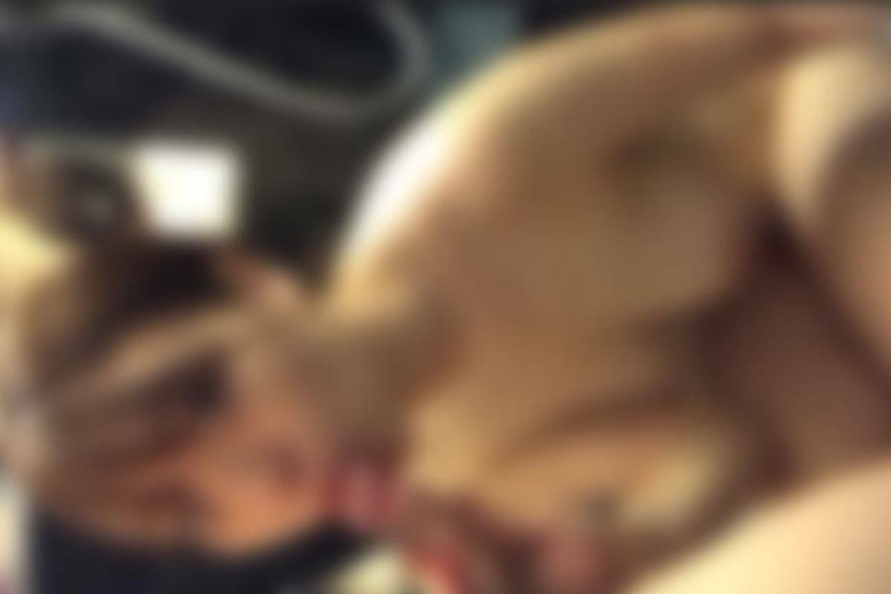 FC2 PPV 4528523 【顔出し】【ハメ撮り】S級美人人妻とシャワールームでハメ撮り。後ろから突くと揺れる胸は最高でした